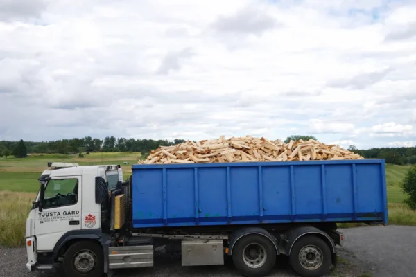 Blandved i container – med hemleverans